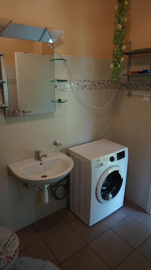 Sunny Apartman Nyíregyháza エクステリア 写真